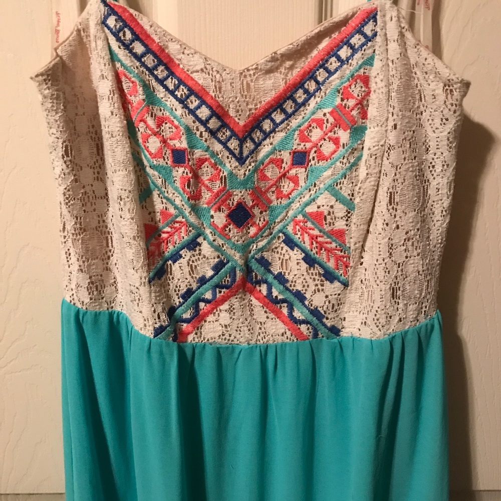 Flying Tomato Maxi Dress size Small